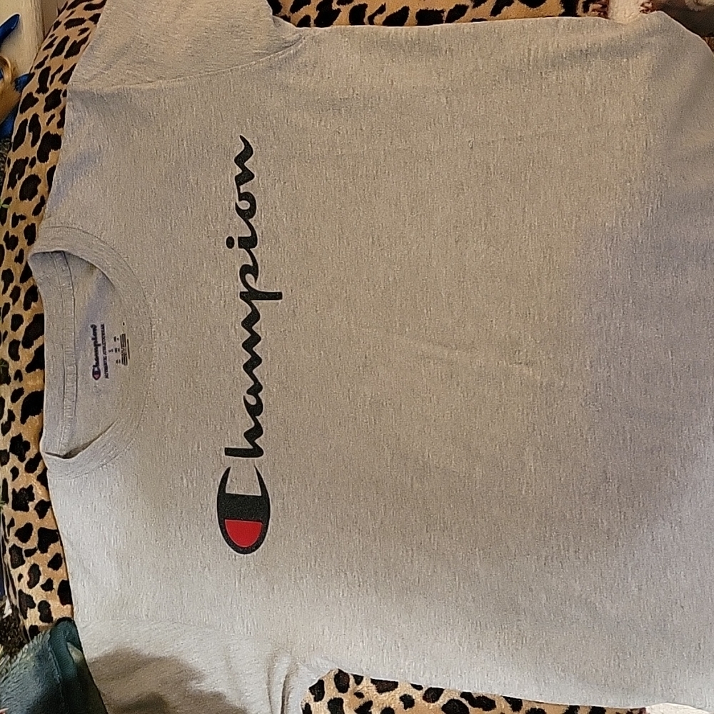 Champion Tshirt Used Size Small